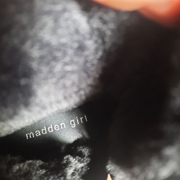 Madden Girl Carra Combat Boots Faux Suede Fur Lined Side Zip Boots - Picture 3 of 7